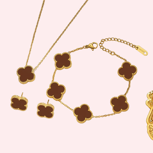 Classic Brown Clover Trio Set